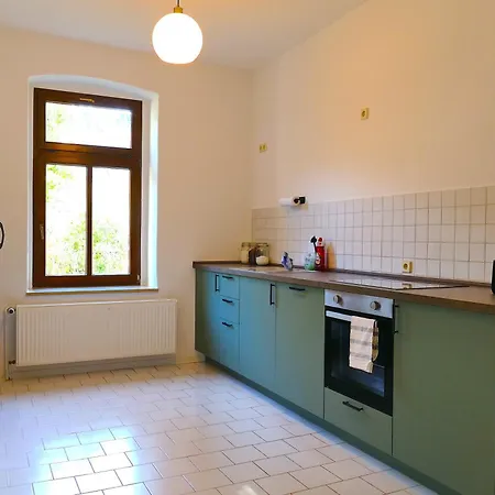 Schöne, Günstige Monteurswohnung Mit Privatsphäre In Lage * Chemnitz