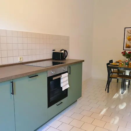 Schöne, Günstige Monteurswohnung Mit Privatsphäre In Lage