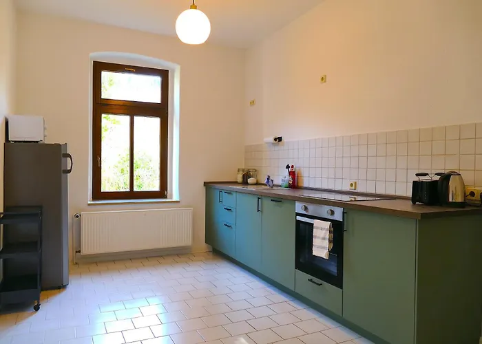 Schoene, Guenstige Monteurswohnung Mit Privatsphaere In Lage * Chemnitz