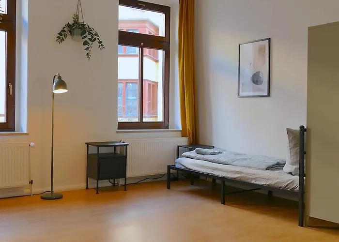 Schoene, Guenstige Monteurswohnung Mit Privatsphaere In Lage Chemnitz